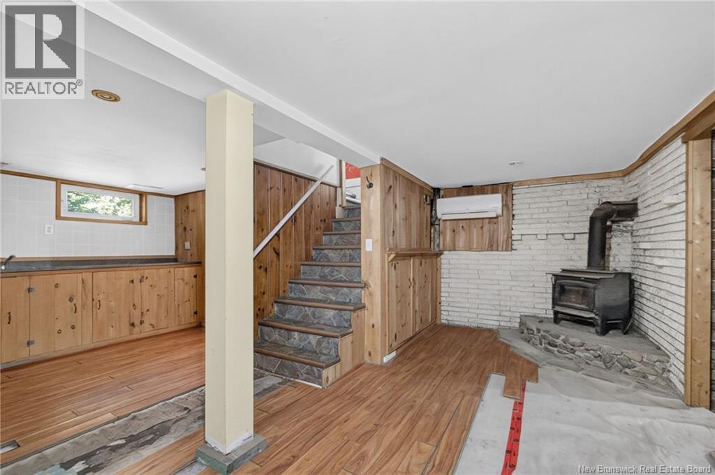 109 Chesswood Drive - Image 33