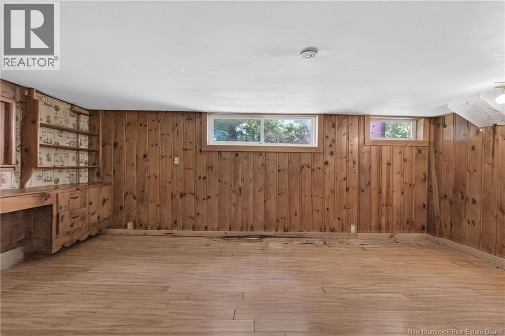 109 Chesswood Drive - 41