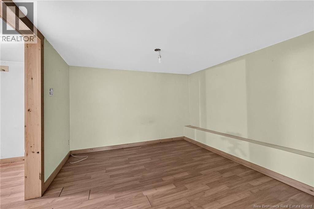 109 Chesswood Drive - 47