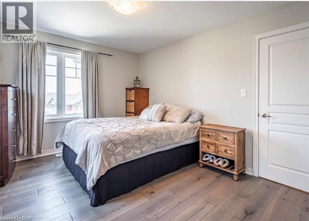 10 EGLESTON Lane - 18