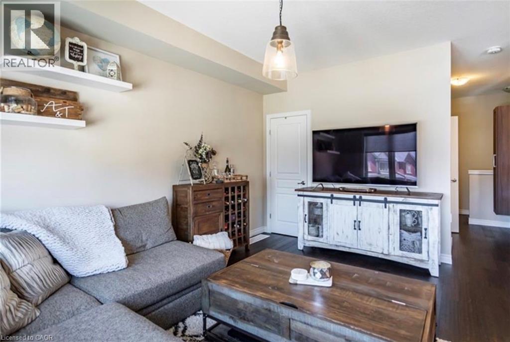 10 EGLESTON Lane - 13