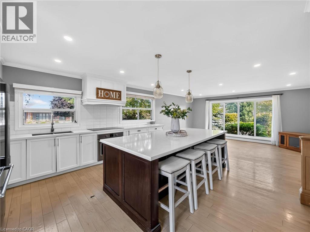 143 CROMWELL Crescent - 12