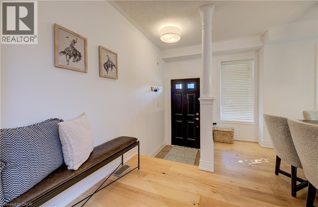 3 GOLDEN IRIS Crescent - Image 5