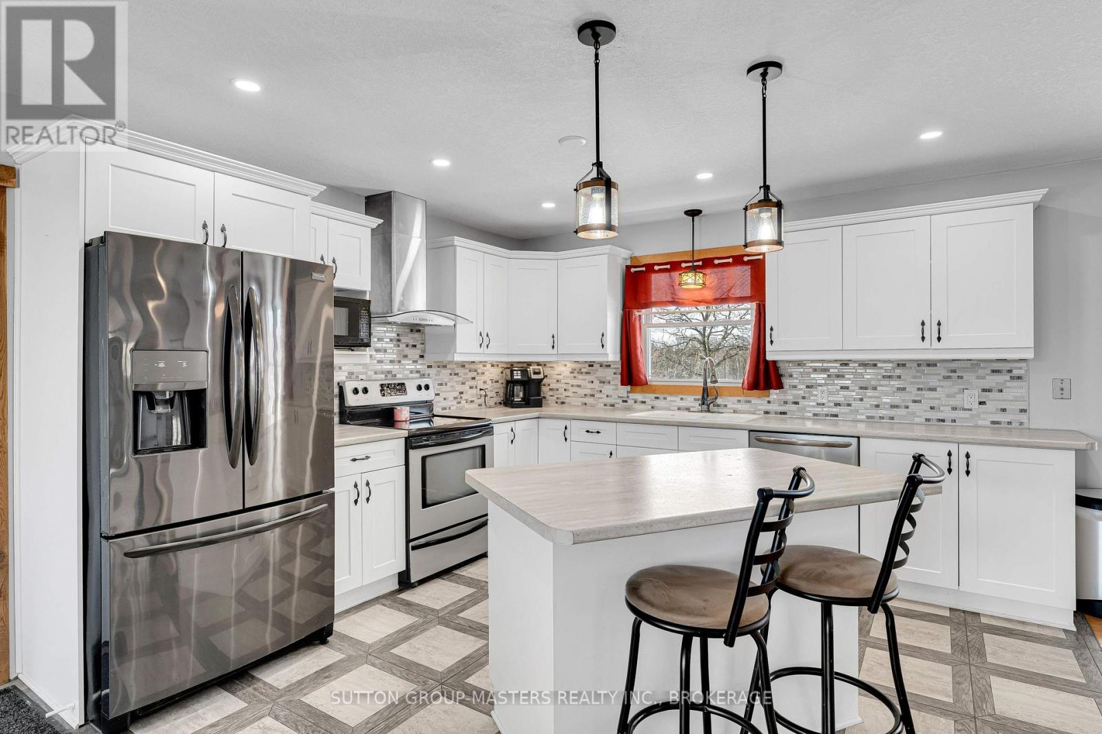 446 PETWORTH ROAD - 12