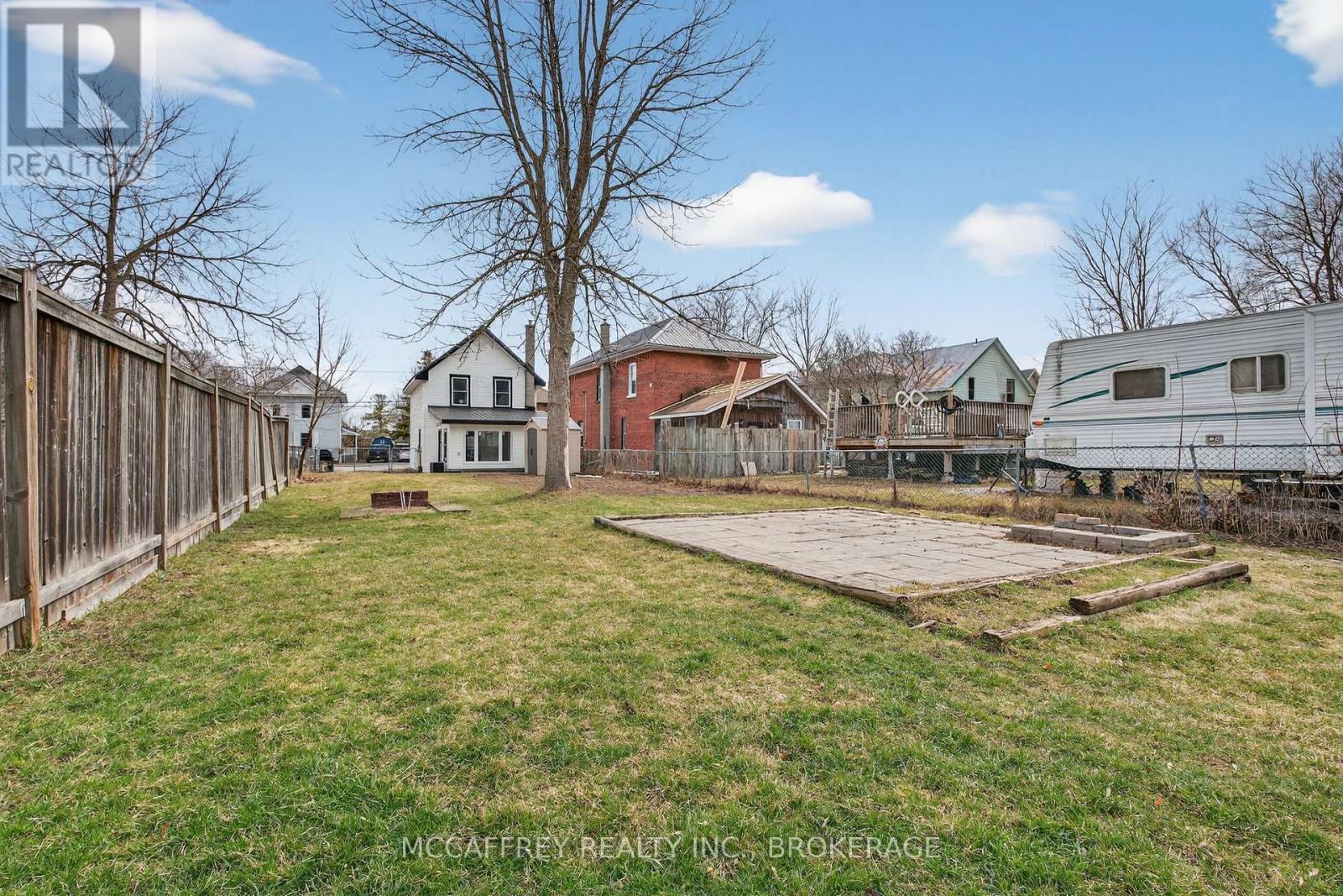 427 THOMAS STREET - Image 24