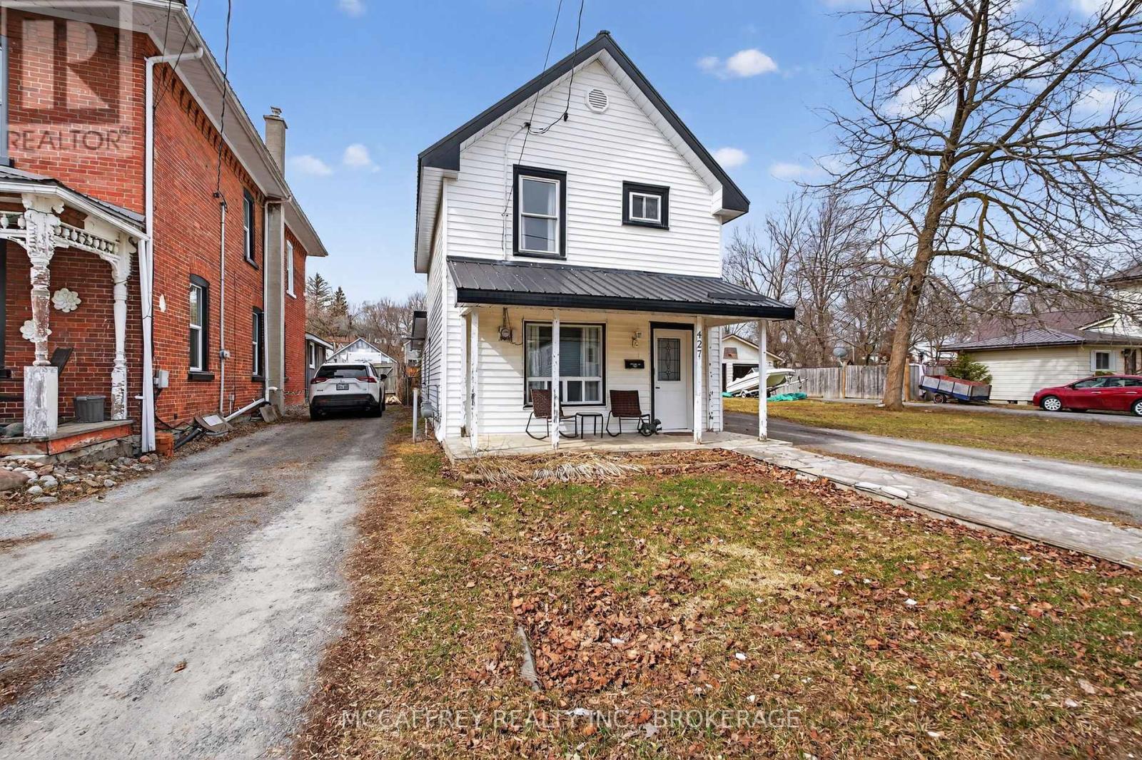 427 THOMAS STREET - 31
