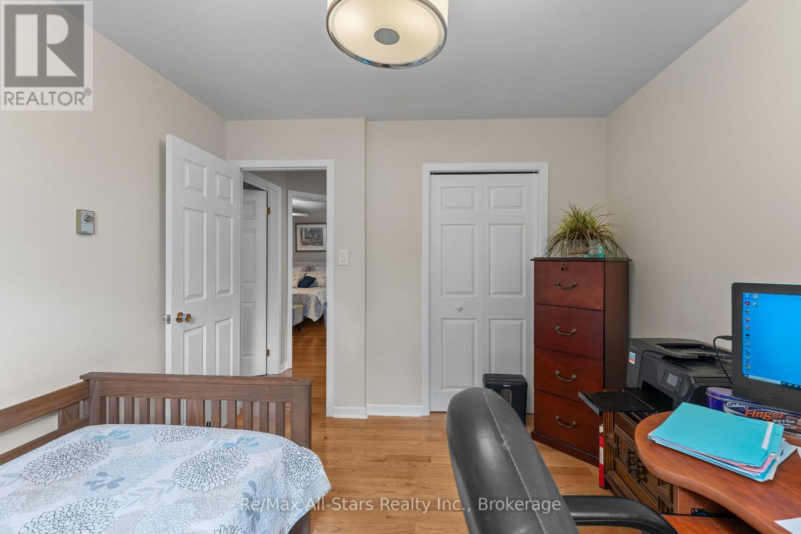 45 JANLISDA DRIVE - 24