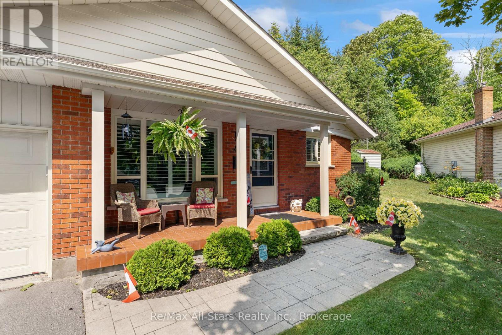 45 JANLISDA DRIVE - 4