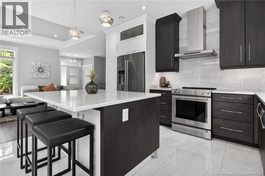220 RUE DU  Portage Street - Image 23