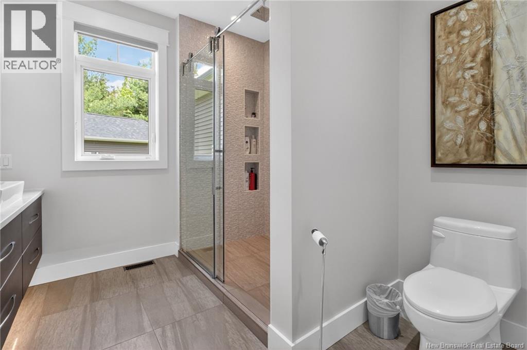 220 RUE DU  Portage Street - Image 33