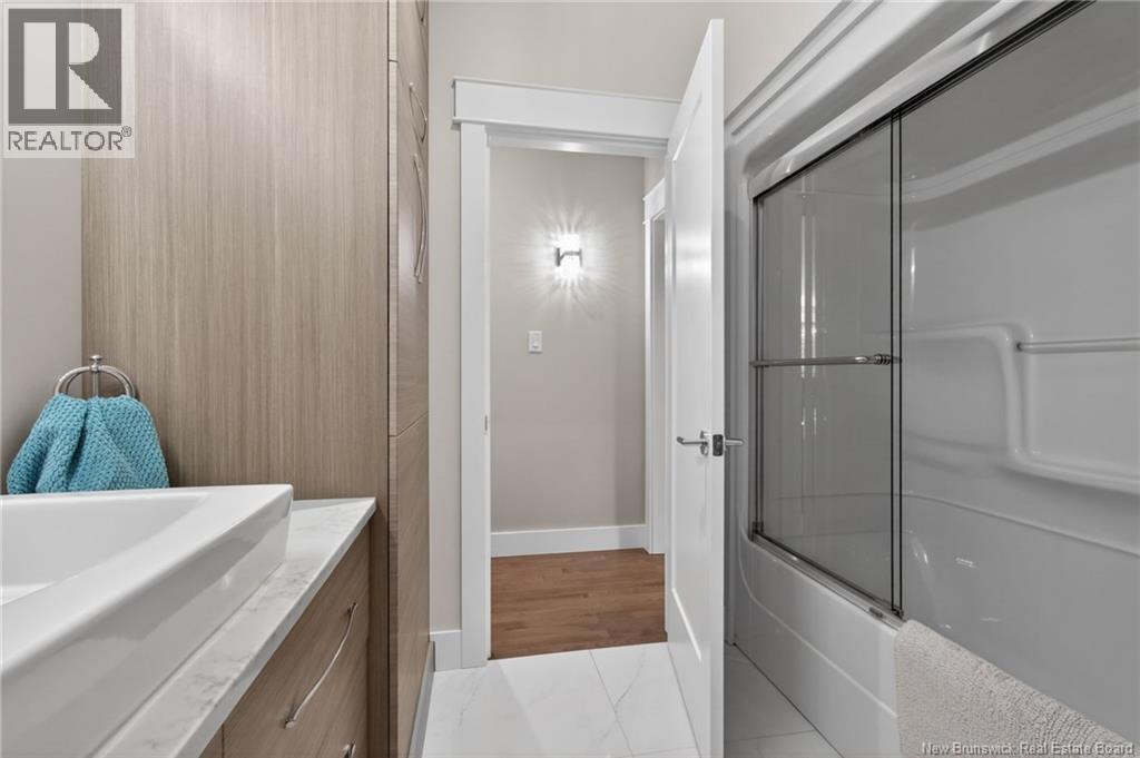 220 RUE DU  Portage Street - Image 39
