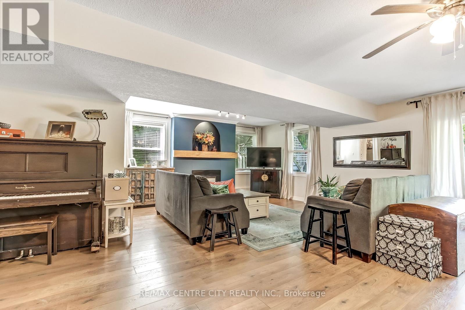 361 GEORGE STREET - Image 19