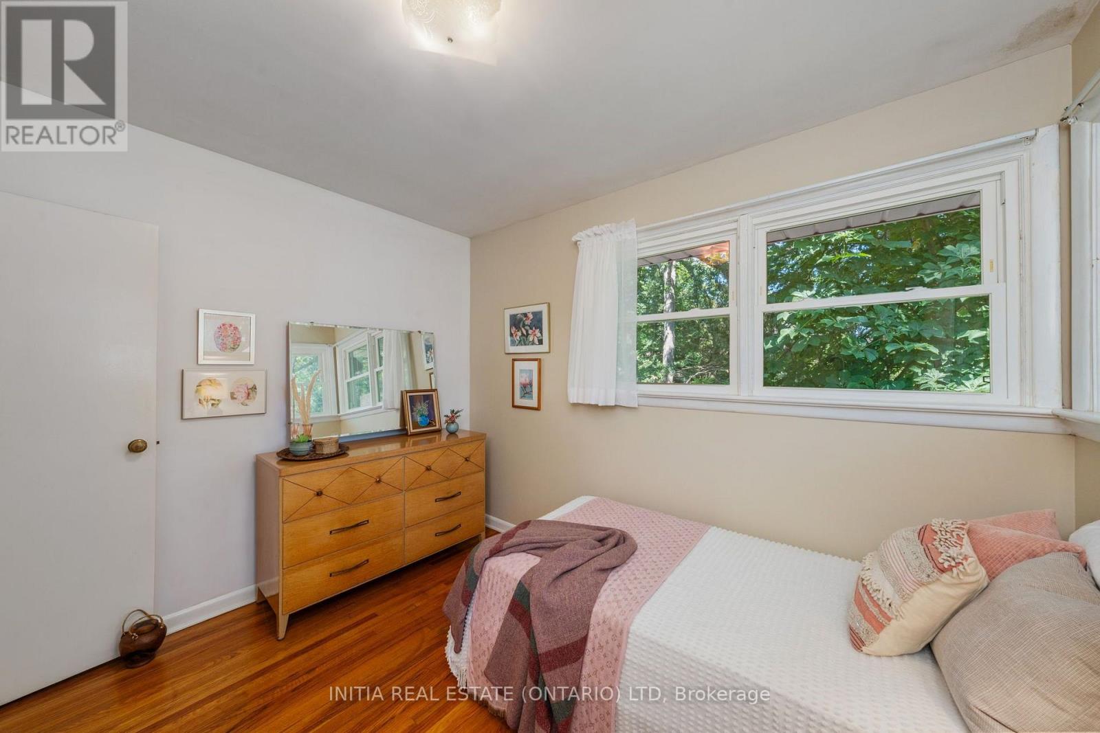 1732 RUTHERGLEN CLOSE - 23
