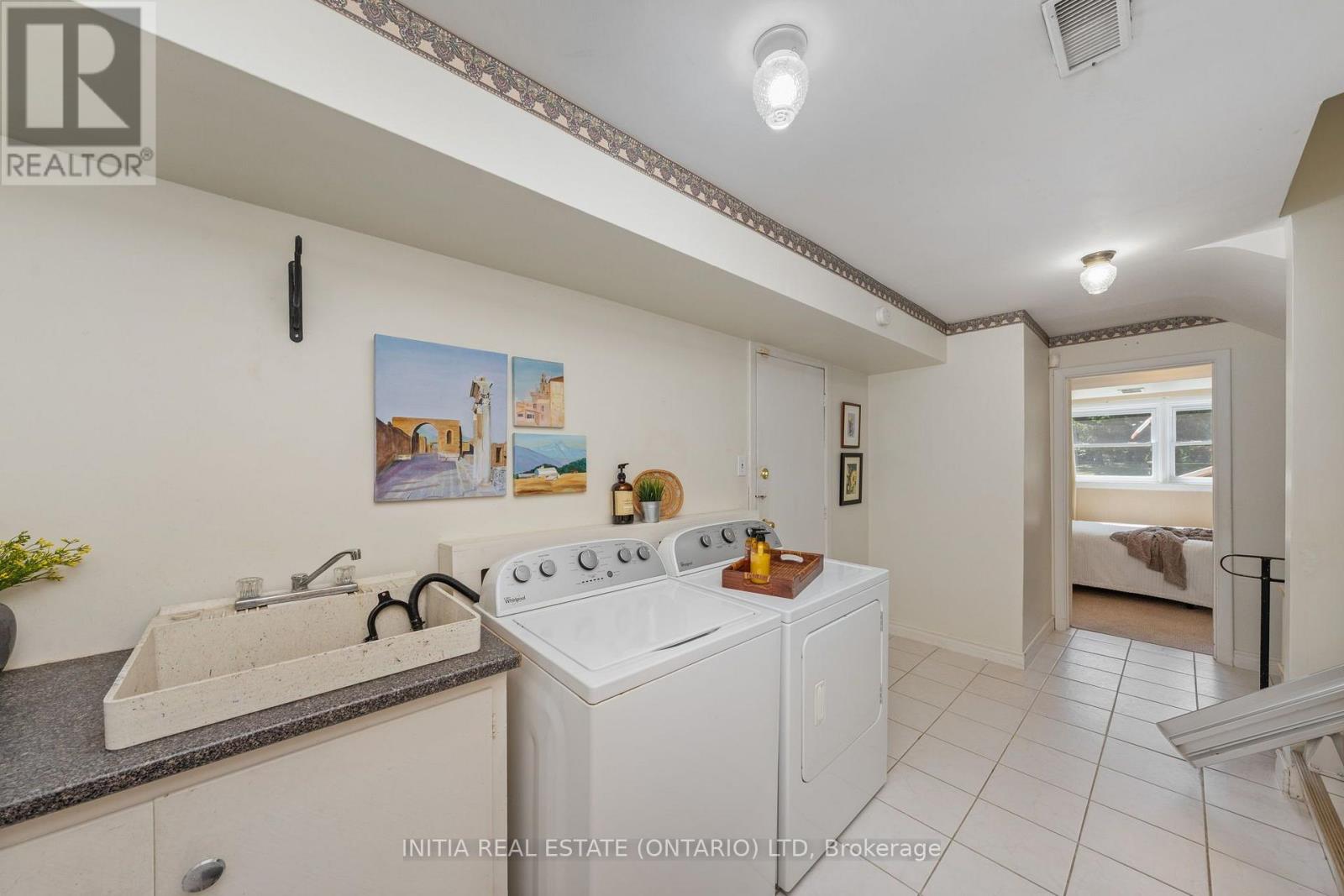 1732 RUTHERGLEN CLOSE - 27