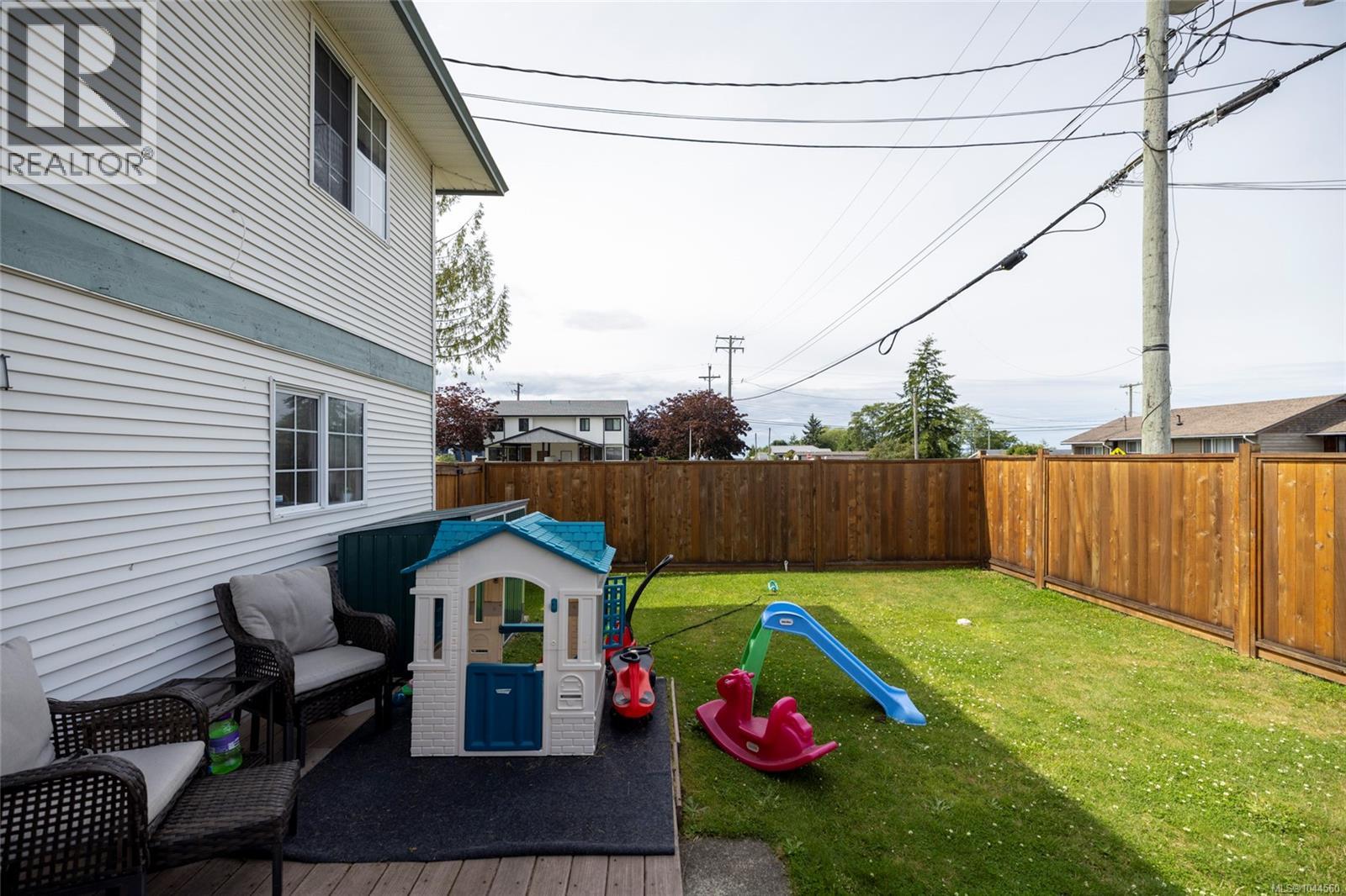 #1 2553 Kingcome Pl - 27