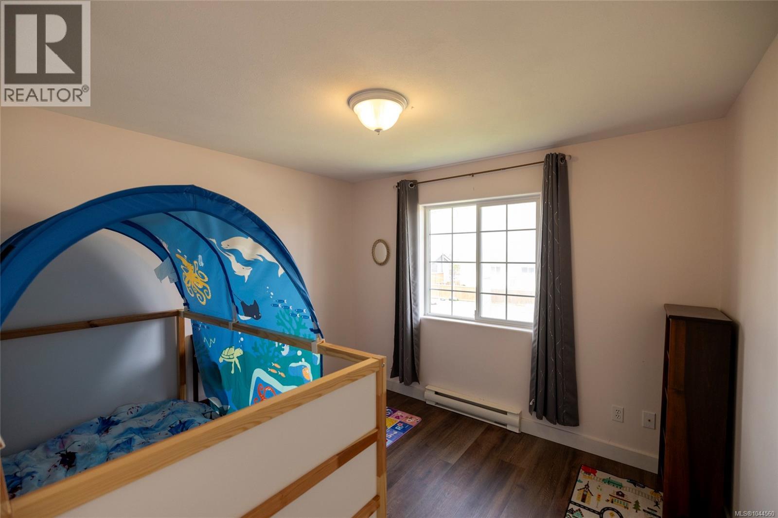 #1 2553 Kingcome Pl - 9