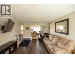 1 2553 Kingcome Pl, Port Mcneill, BC V0N2R0 Photo 24