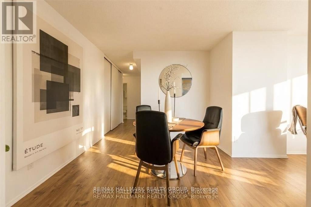 2 Bed, 2 Bath House for Sale in Ottawa – 2003 – 71 SOMERSET STREET W, Ottawa – MLS# X13624236 - Image 16