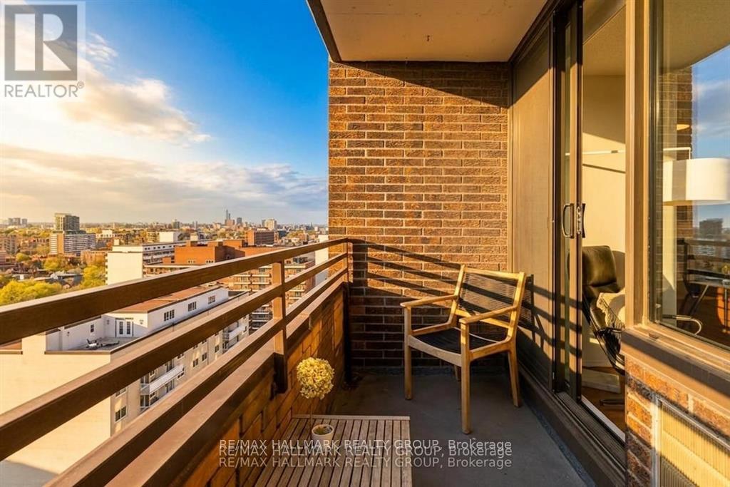 2 Bed, 2 Bath House for Sale in Ottawa – 2003 – 71 SOMERSET STREET W, Ottawa – MLS# X13624236 - Image 29