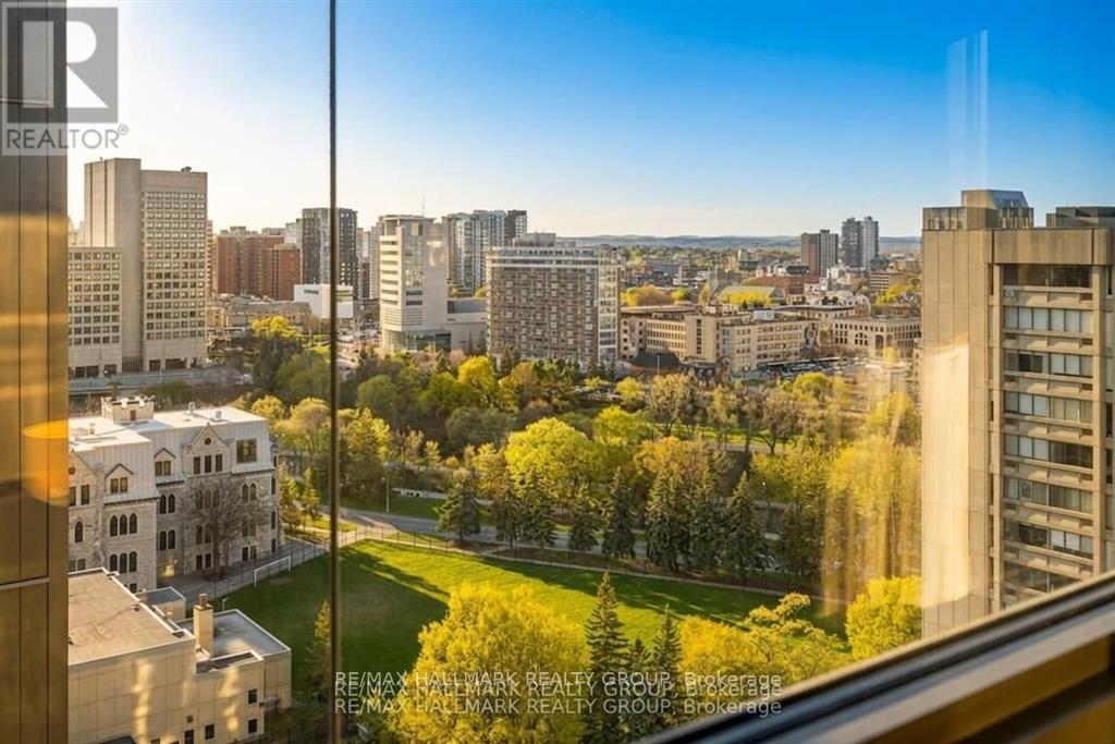 2 Bed, 2 Bath House for Sale in Ottawa – 2003 – 71 SOMERSET STREET W, Ottawa – MLS# X13624236 - Image 30