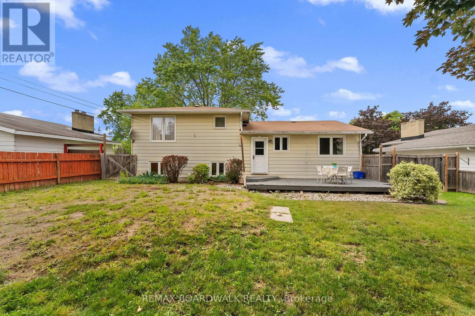 5 Bed, 2 Bath House for Sale in Arnprior – 192 ALLAN DRIVE, Arnprior – MLS# X13624336 - Image 26