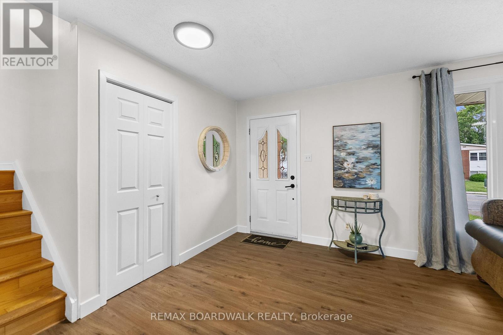 192 ALLAN DRIVE - 3