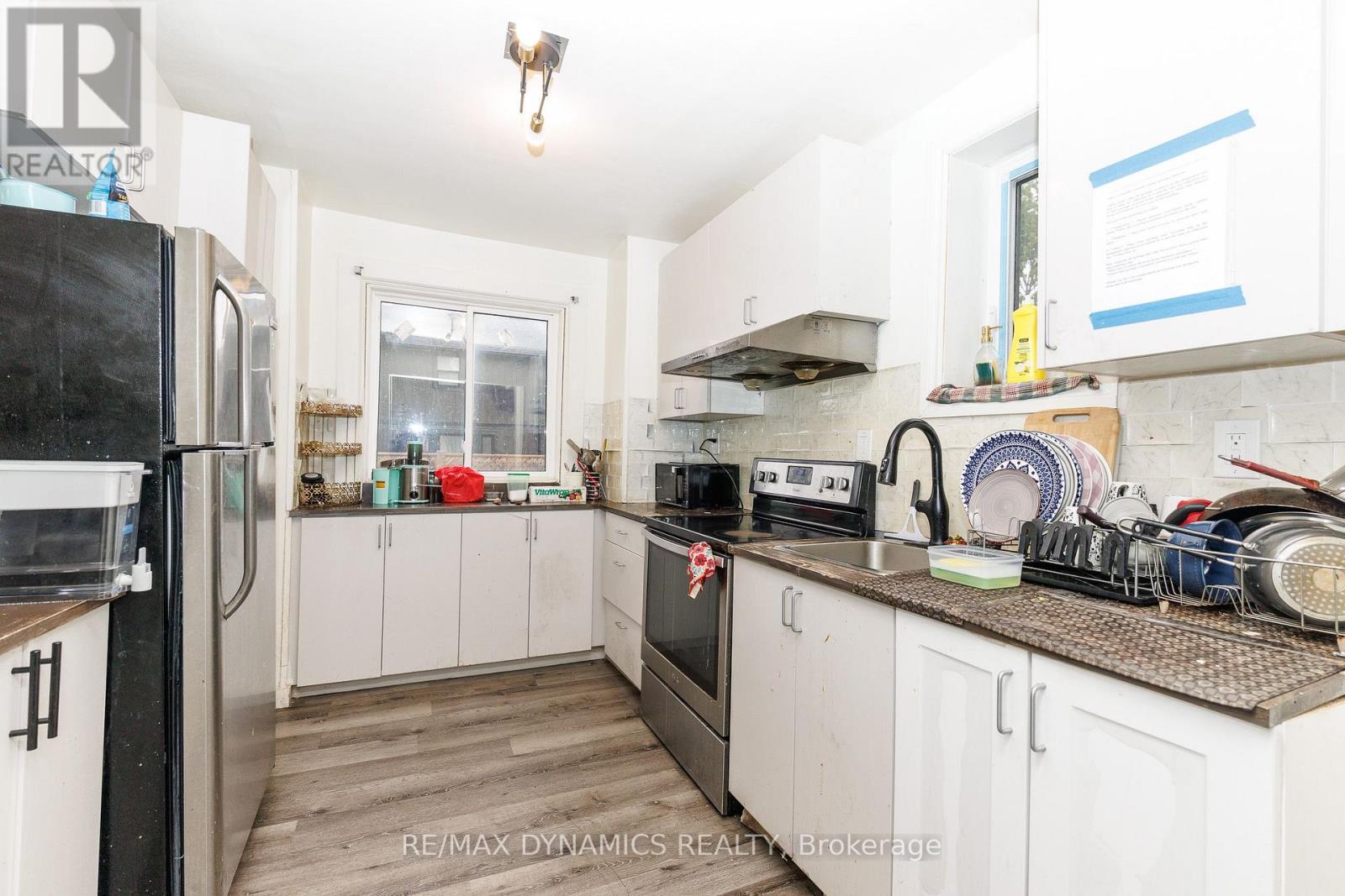 4770 QUEEN STREET - 5
