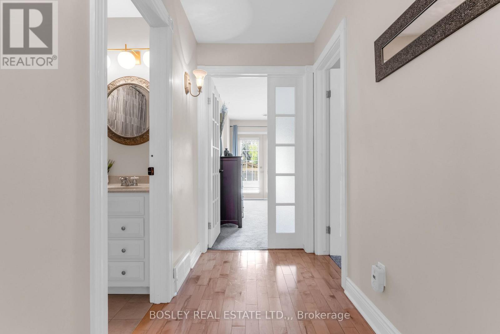 166 LAKESHORE ROAD - 29