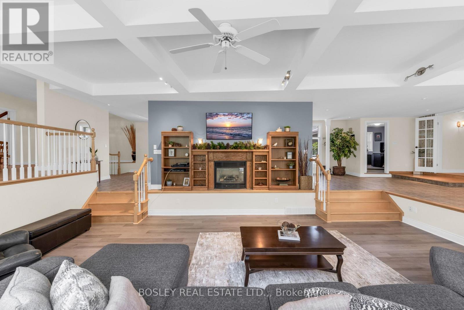 166 LAKESHORE ROAD - 3