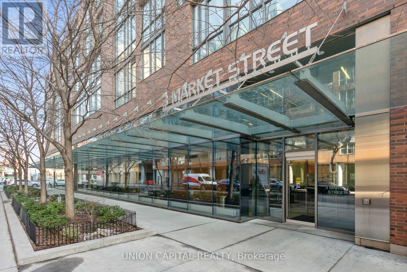 608 - 3 MARKET STREET