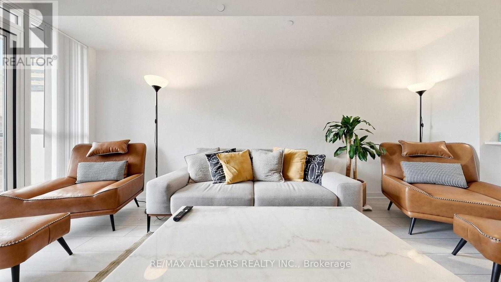 Photo of 4955 Yonge Street