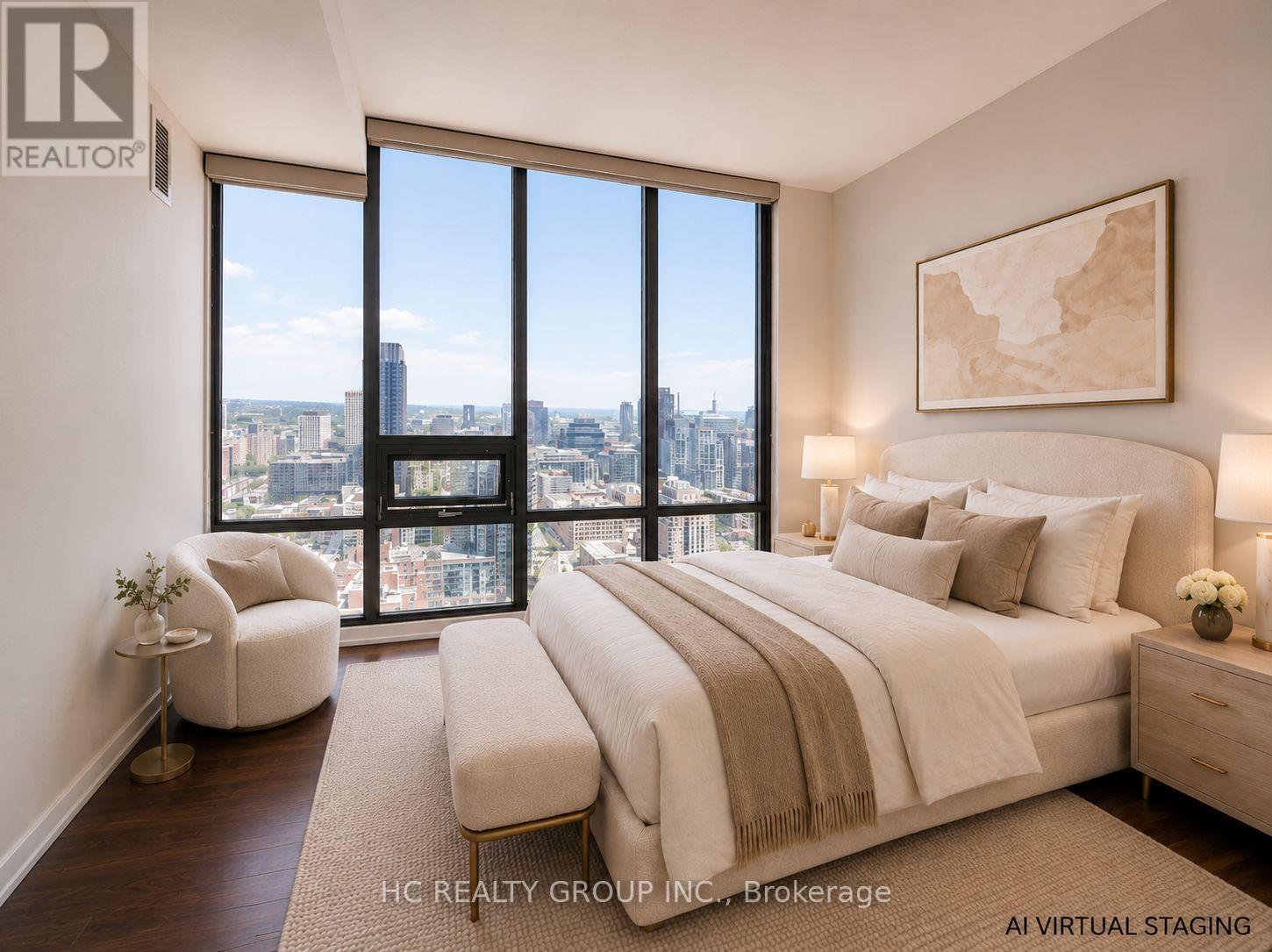 #3504 33 LOMBARD STREET - 14