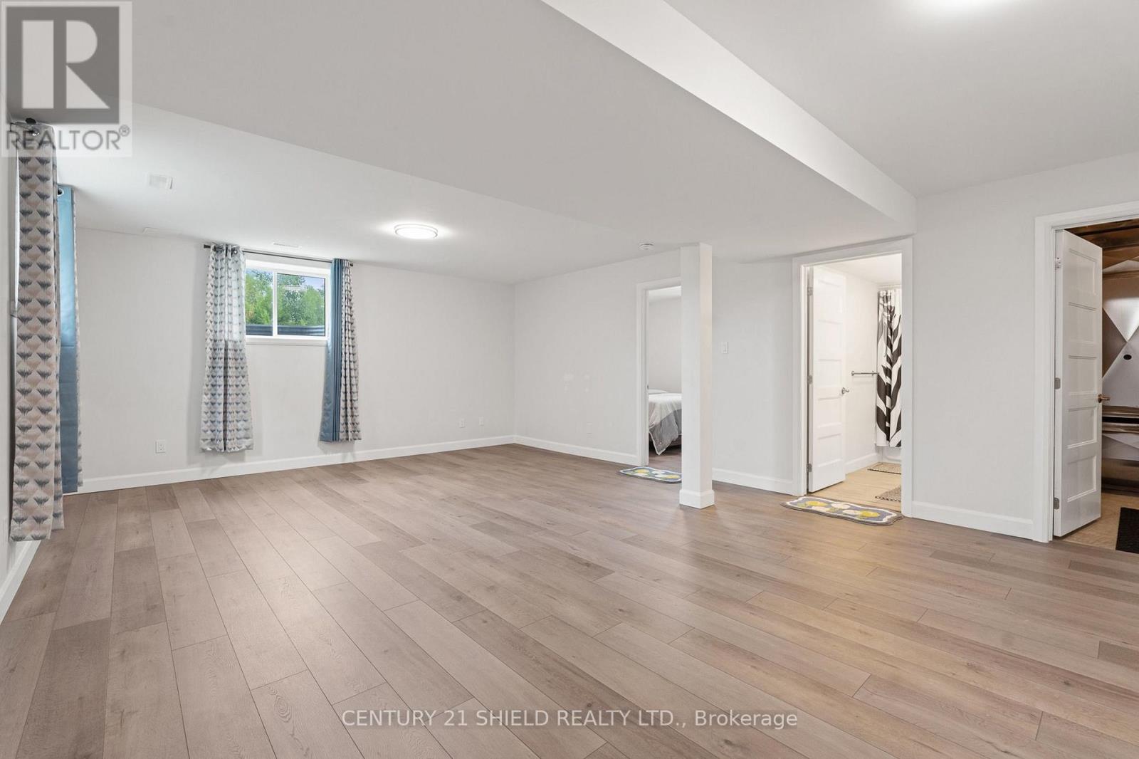 2296 CREWSON COURT - Image 30