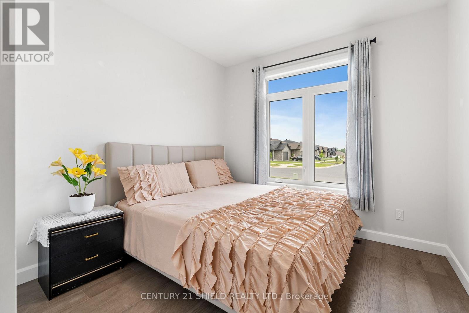 2296 CREWSON COURT - Image 28