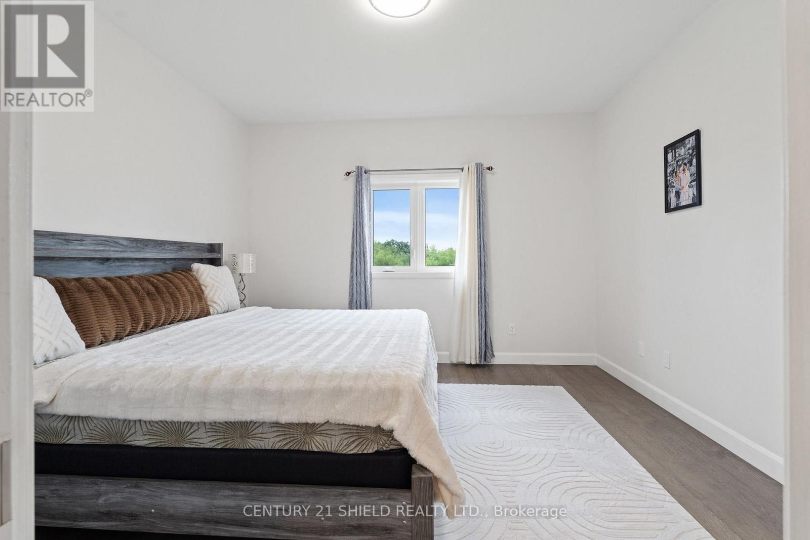 2296 CREWSON COURT - Image 26
