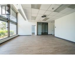 66 Novopharm Court, Toronto, ON M1B2K9 Photo 6