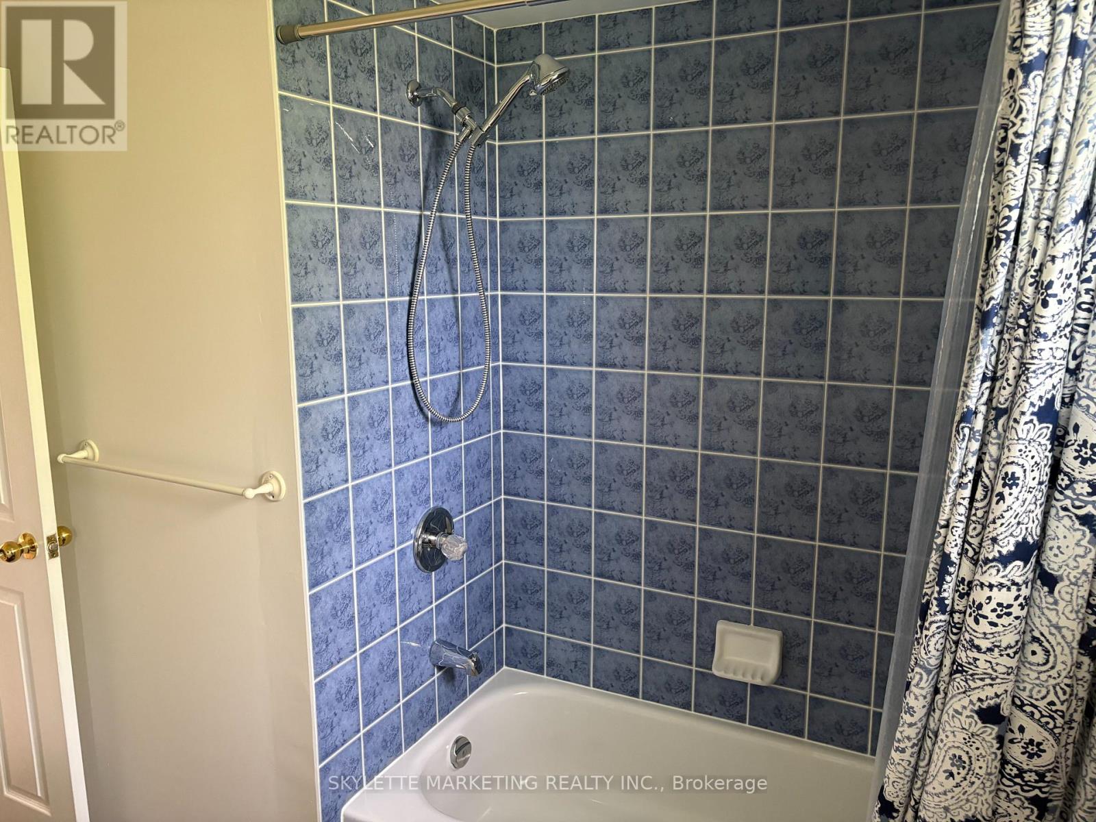 1782 MEADOWVIEW AVENUE - Image 7