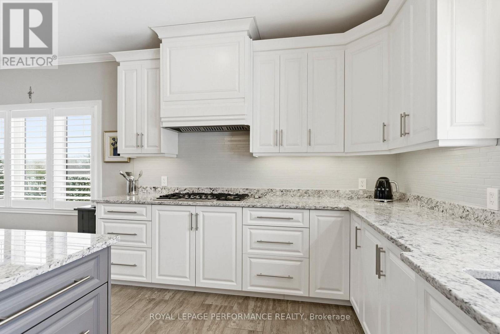 18132 ST. LAURENT BOULEVARD - 18