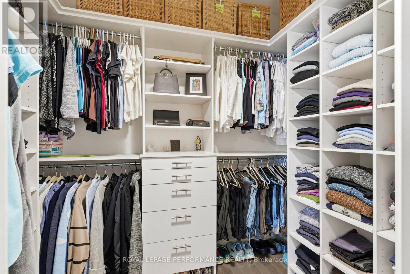18132 ST. LAURENT BOULEVARD - 28