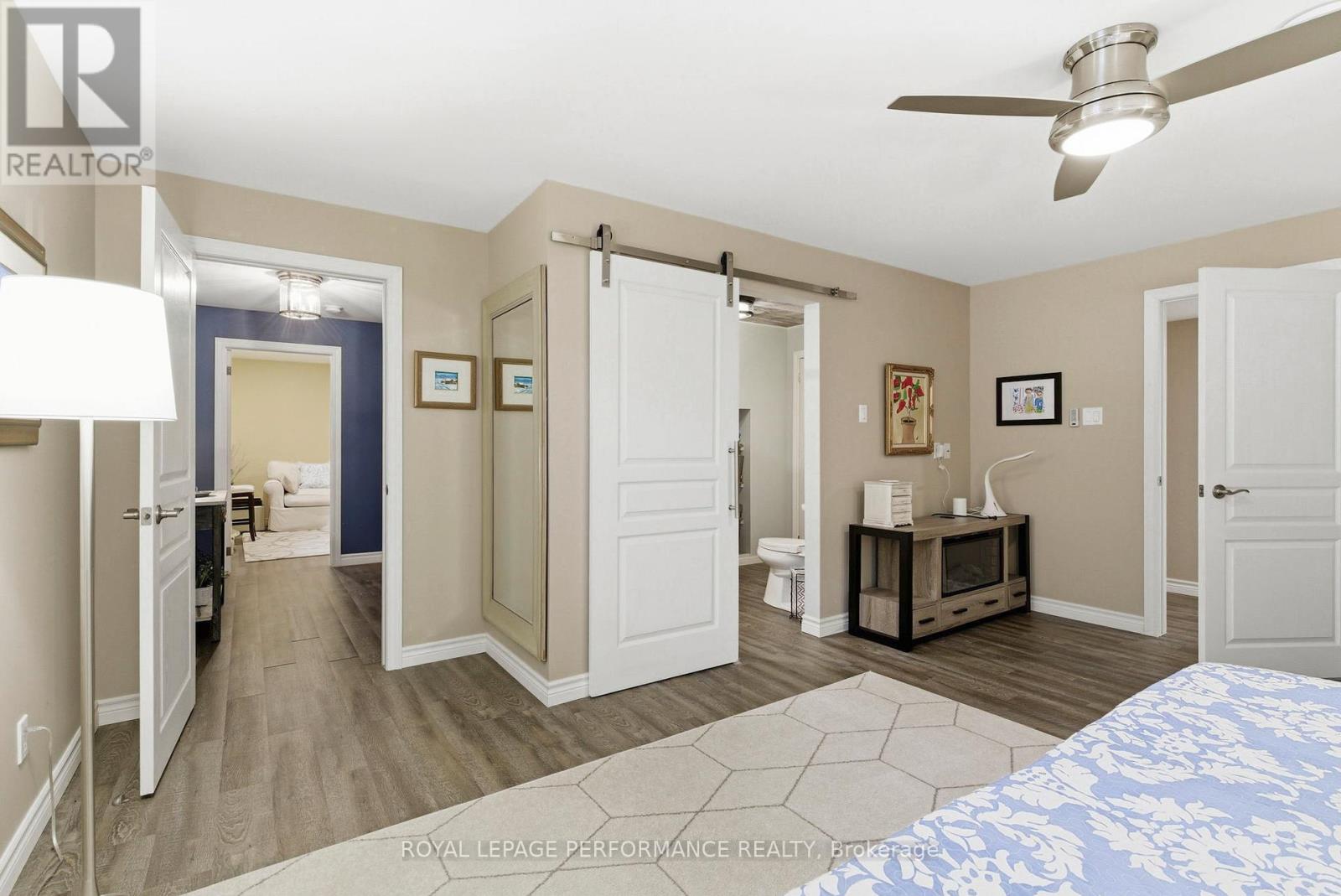 18132 ST. LAURENT BOULEVARD - 36