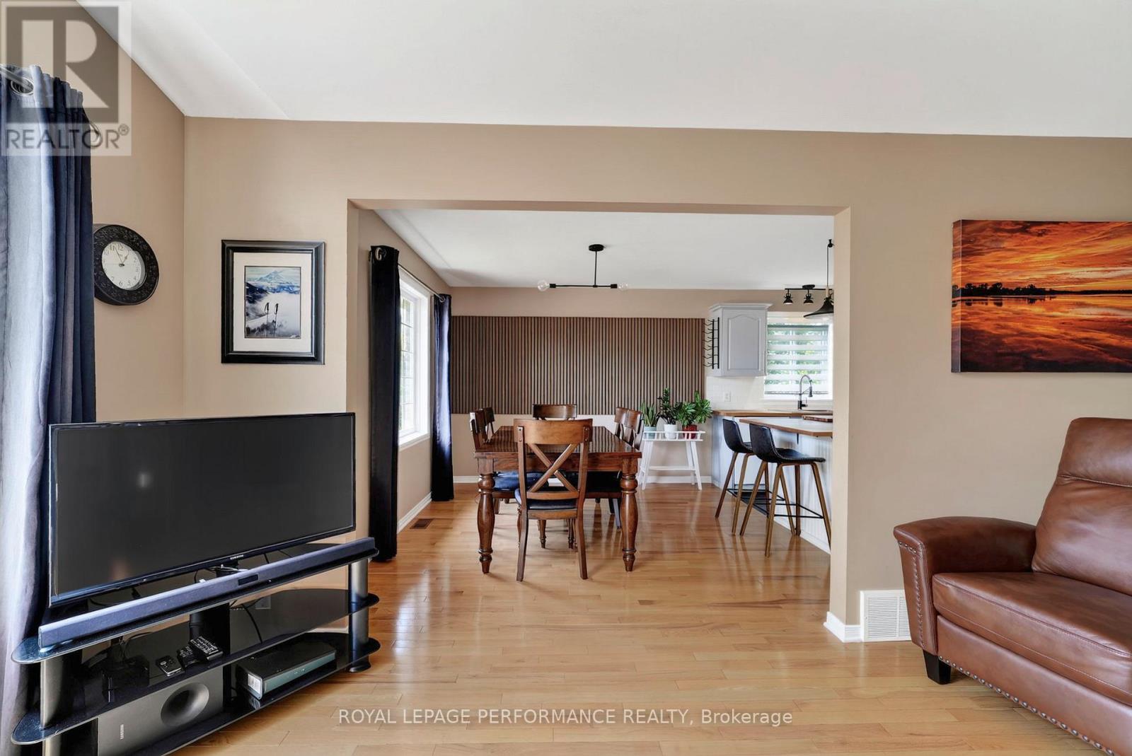 79 HICKORY STREET - Image 10