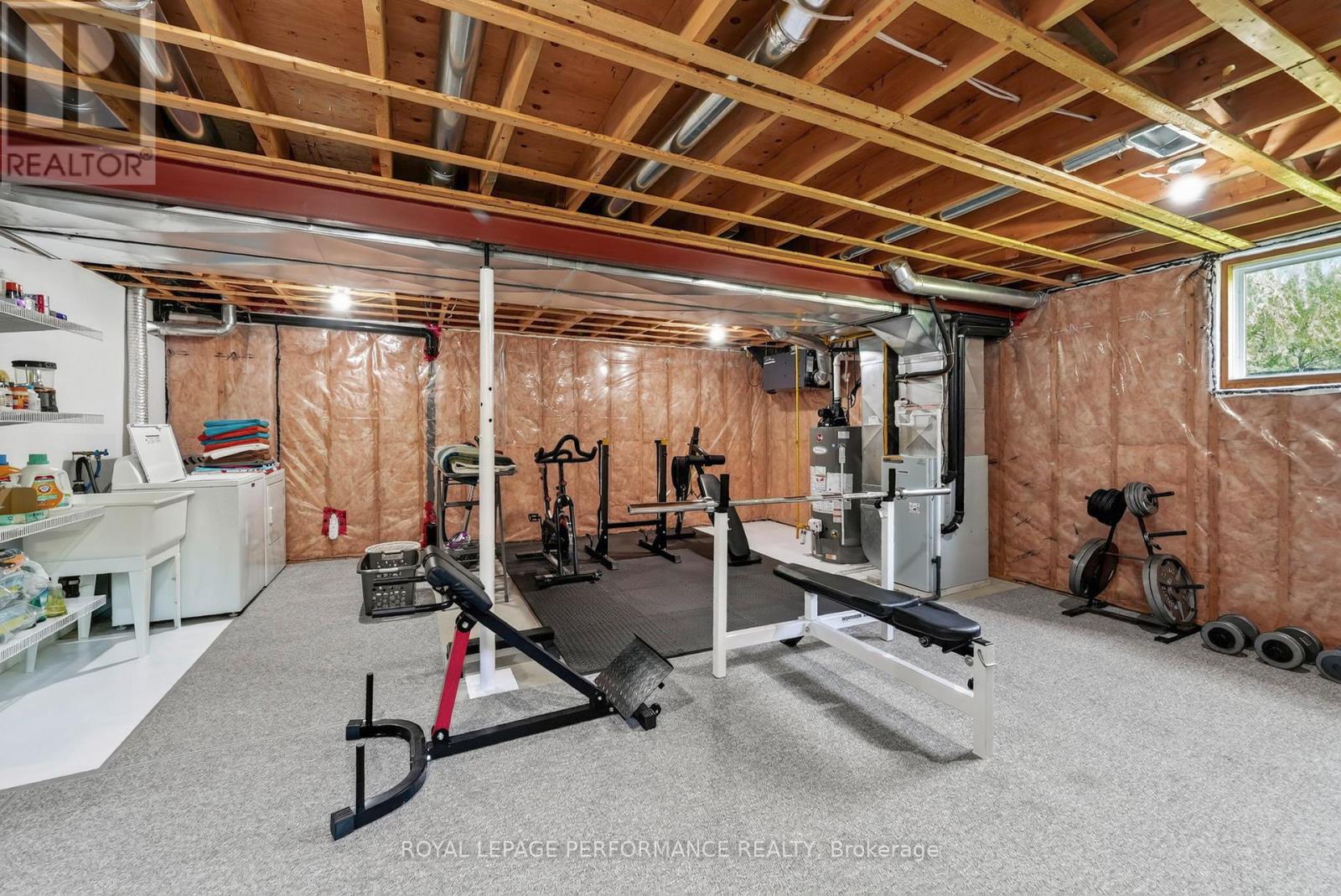 79 HICKORY STREET - Image 33