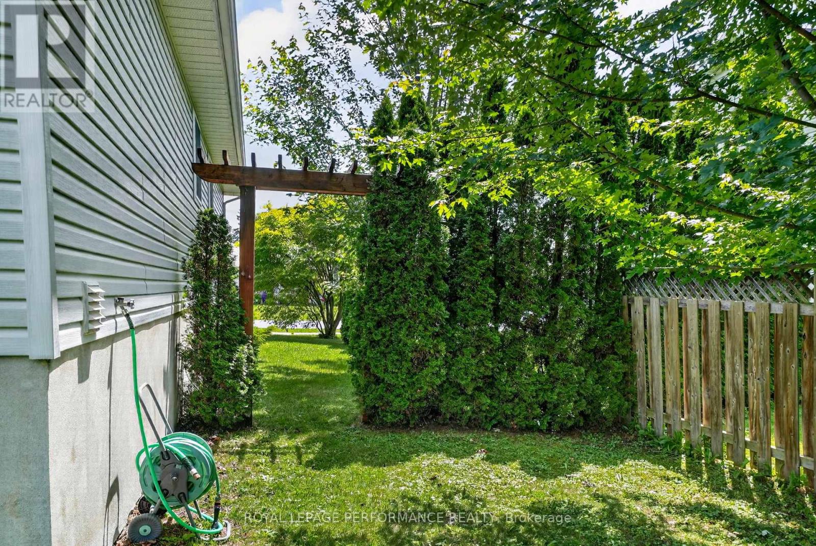 79 HICKORY STREET - Image 40