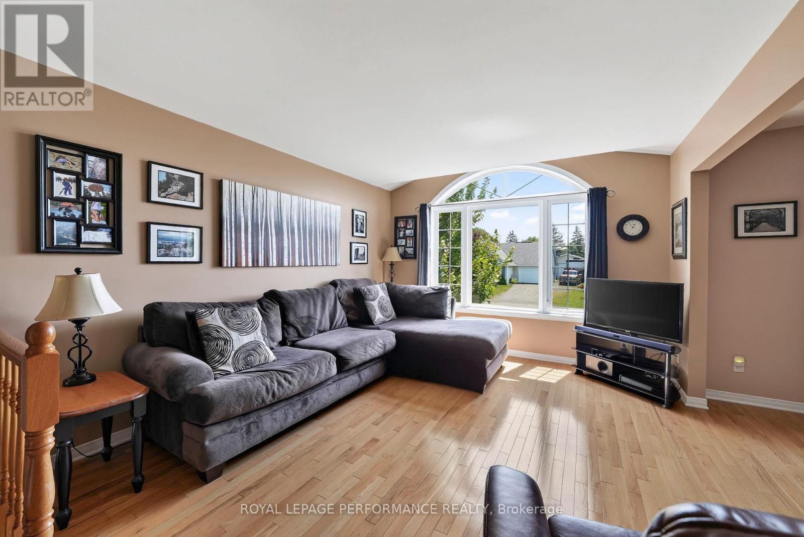 79 HICKORY STREET - Image 7
