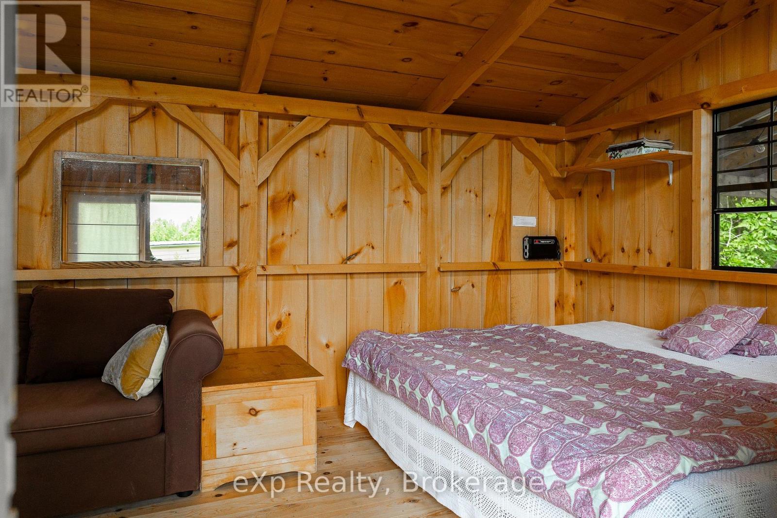 350063 BAYSHORE ROAD - Image 33