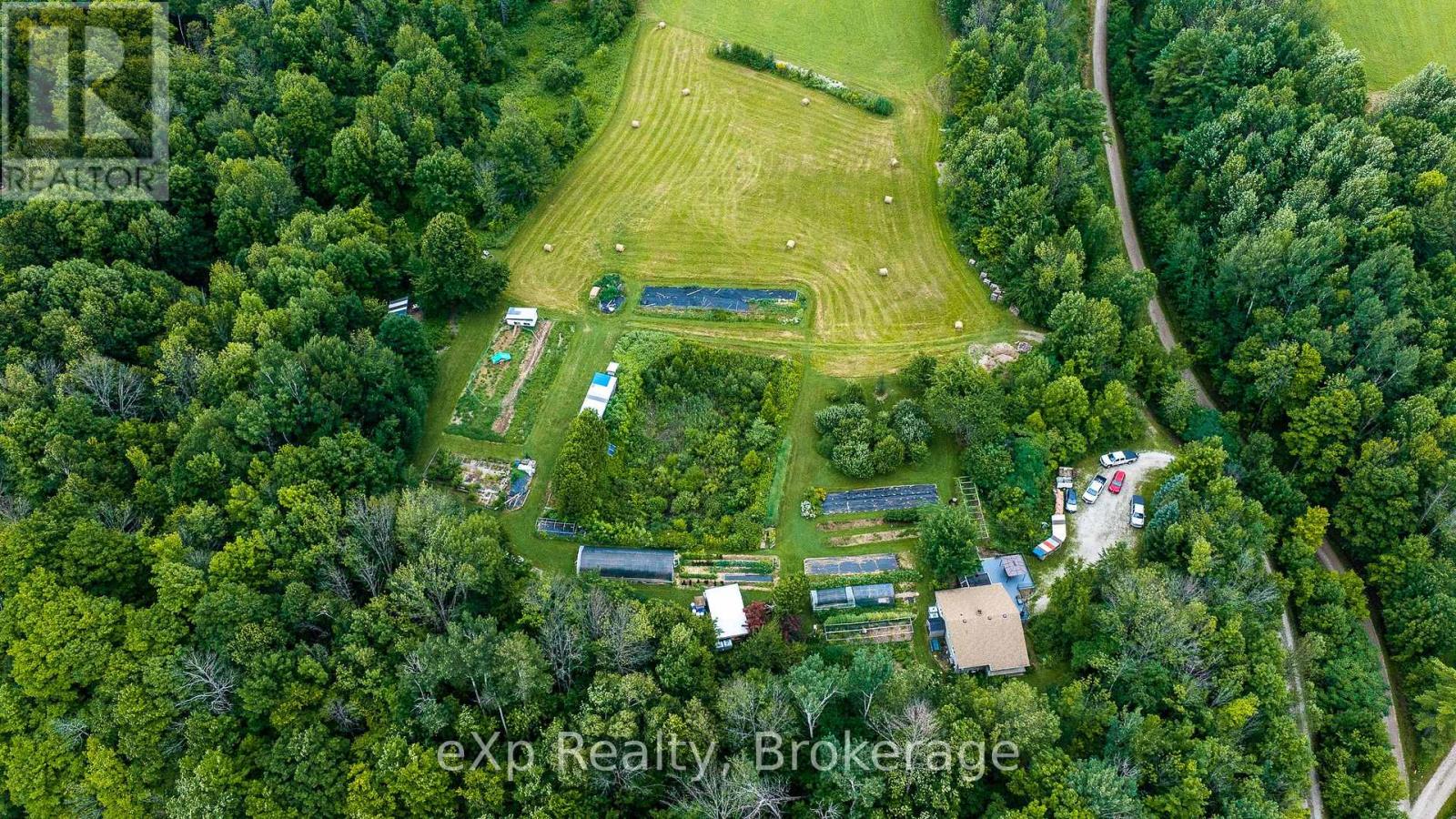 350063 BAYSHORE ROAD - Image 42