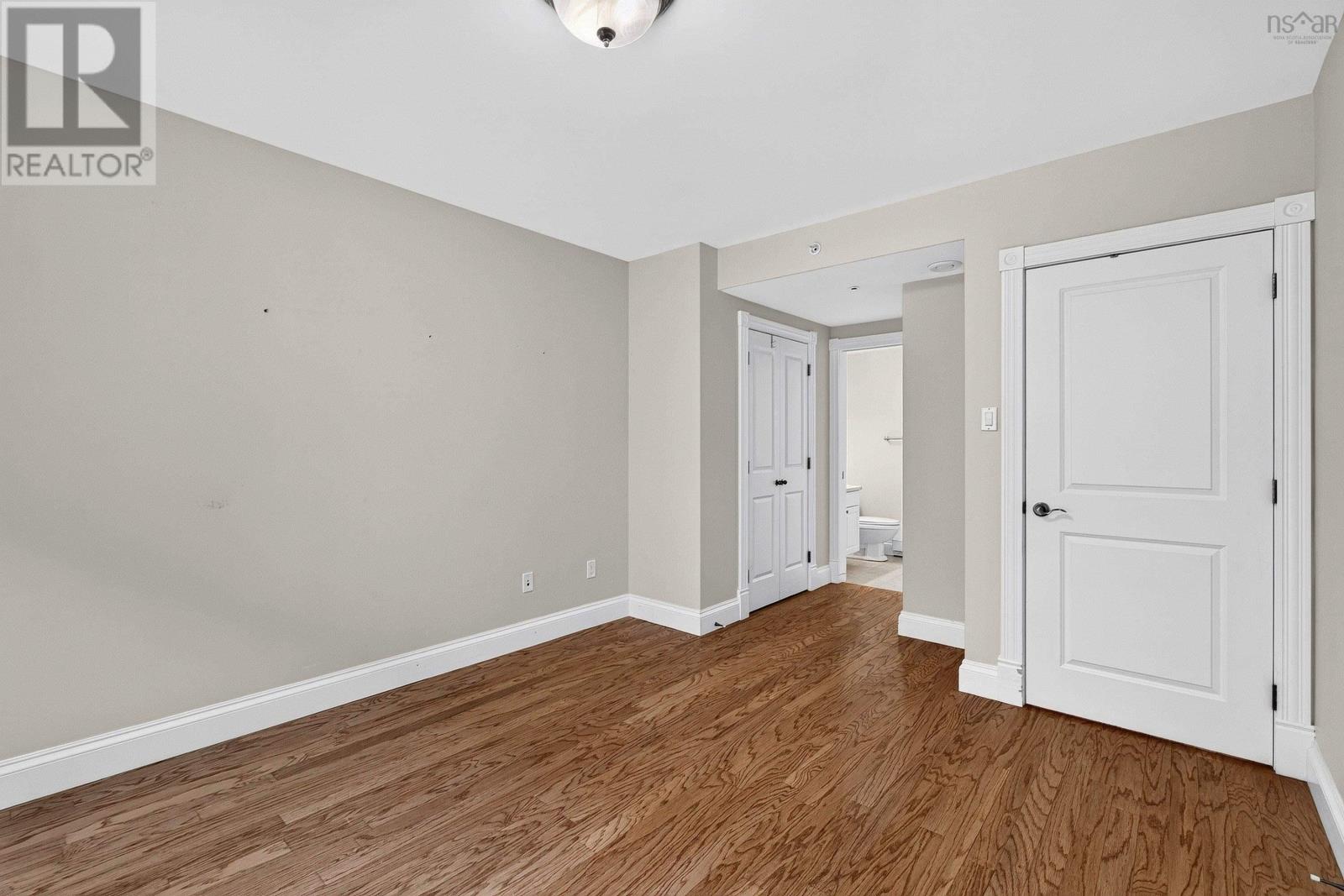 #306 1540 Summer Street - 12