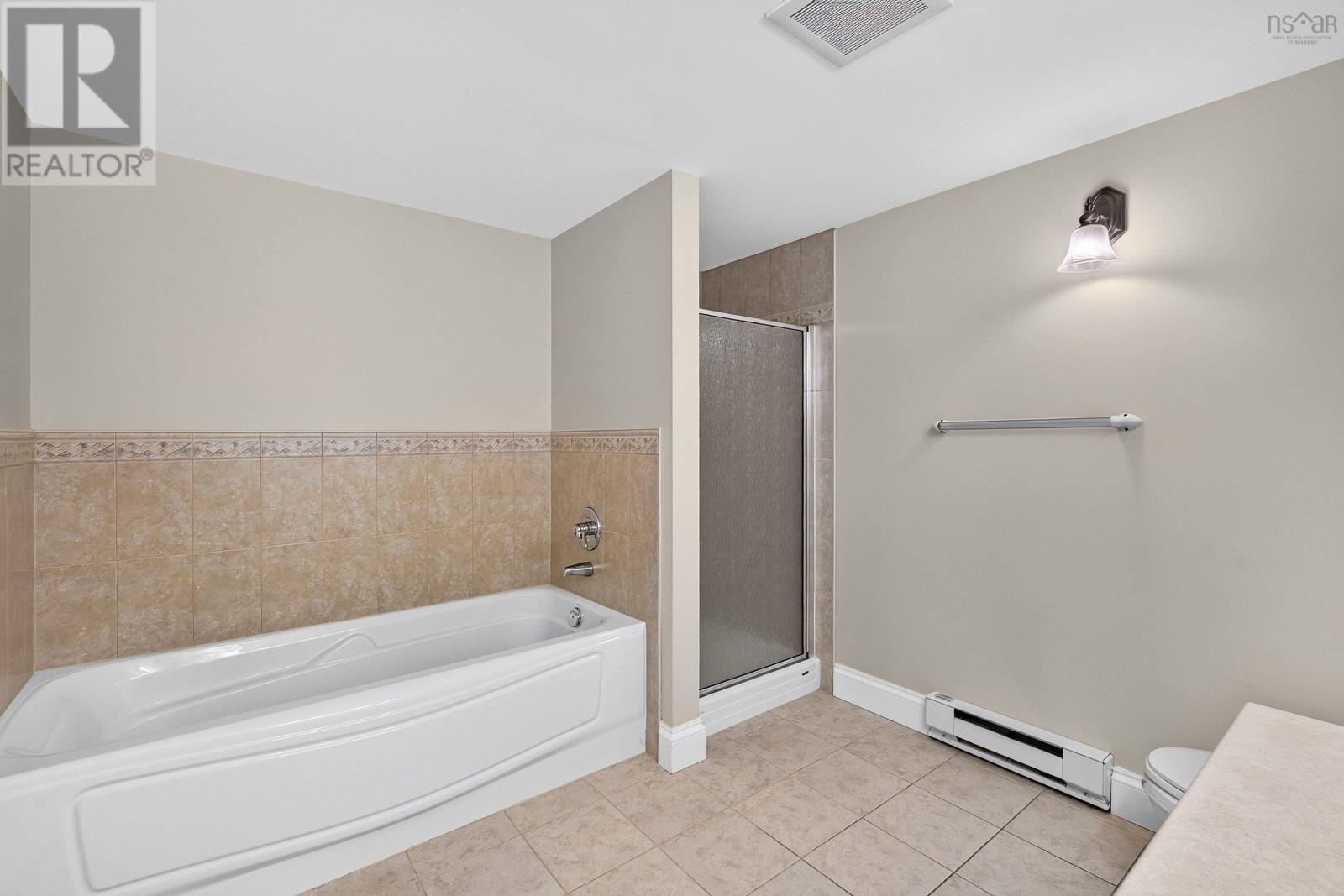 #306 1540 Summer Street - 39