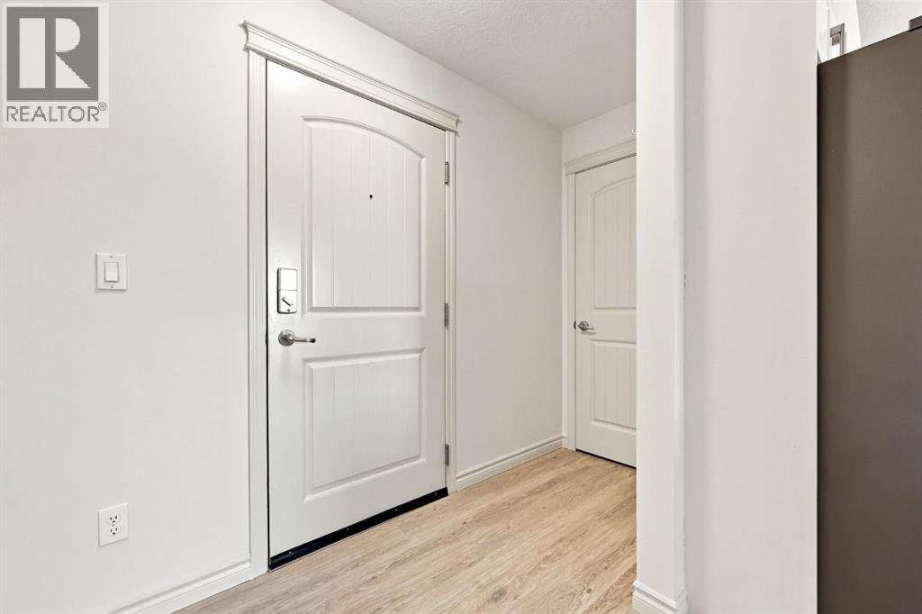 204, 304 Cranberry Park SE, Cranston, Calgary photo 4