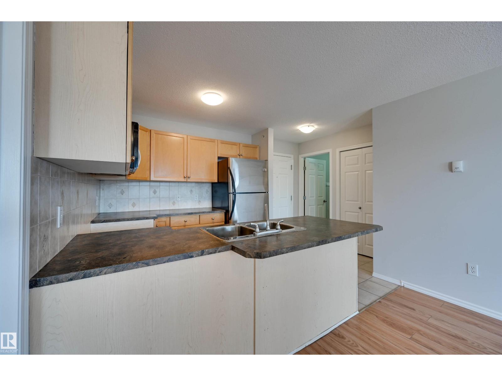 #430 4309 33 ST - 7